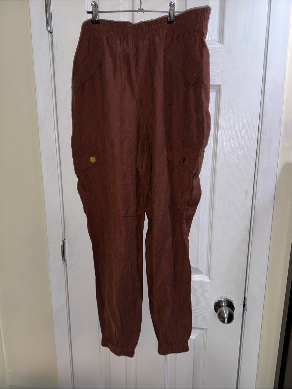 Inc Women’s Cargo Jogger Pants in Brown Size L Nwot - Picture 9 of 12